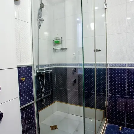 Apartment Ndk Spacious Vintage Apt Sofia